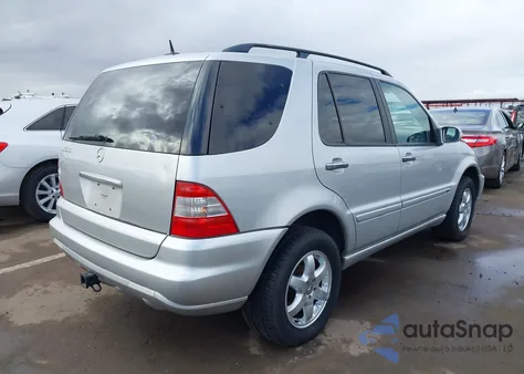2003 Mercedes-Benz Ml 500 z USA, uszkodzony, nr VIN 4JGAB75E13A404415